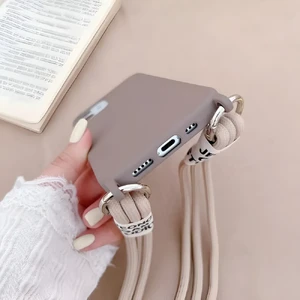 Силиконовый чехол с ремешком iLoungeMax Crossbody Case Green для iPhone 11 - Фото 5