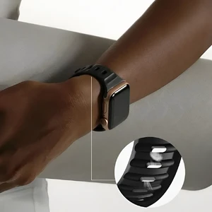 Силиконовый ремешок для Apple Watch Ultra 49mm | 45mm | 44mm | 42mm | iLoungeMax Nomad Sport Band Orange - Фото 10