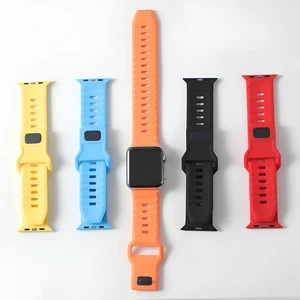 Силиконовый ремешок для Apple Watch Ultra 49mm | 45mm | 44mm | 42mm | iLoungeMax Nomad Sport Band Orange - Фото 12