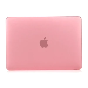 Пластиковый чехол iLoungeMax Soft Touch Matte Pink для MacBook Pro 13" (2016-2020) - Фото 2