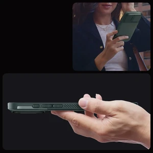 Зеленый защитный чехол Spigen Optik Armor Mag для iPhone 16 Pro Max - Фото 13