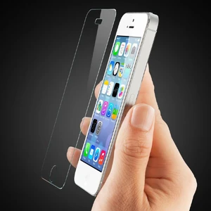 Защитное стекло iLoungeMax GLASS-M 0.33mm для iPhone 5/5S/SE/5C