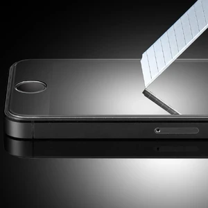 Защитное стекло SGP GLAS.tR NANO SLIM для iPhone 5 | 5S | SE | 5C - Фото 5