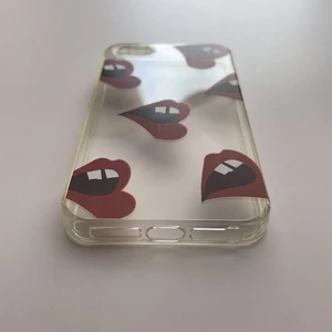 TPU чохол iLoungeMax Lips для iPhone 5 | 5S | SE - Фото 4