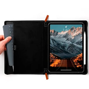 Кожаный чехол-книжка Twelve South Journal Cognac для iPad Pro 11" (2018) - Фото 2