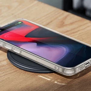 Ультратонкий прозорий силіконовий чохол із захистом камери ESR Zero Clear Case 1.5mm для iPhone 15 Pro - Фото 5