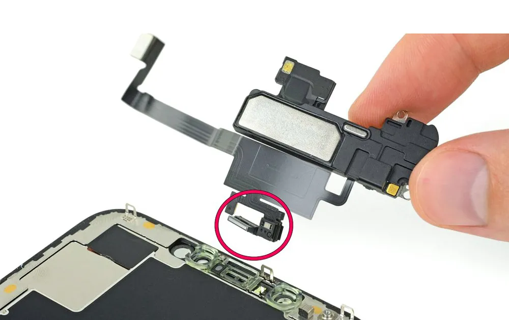Ремонт функции True Tone iPhone 8
