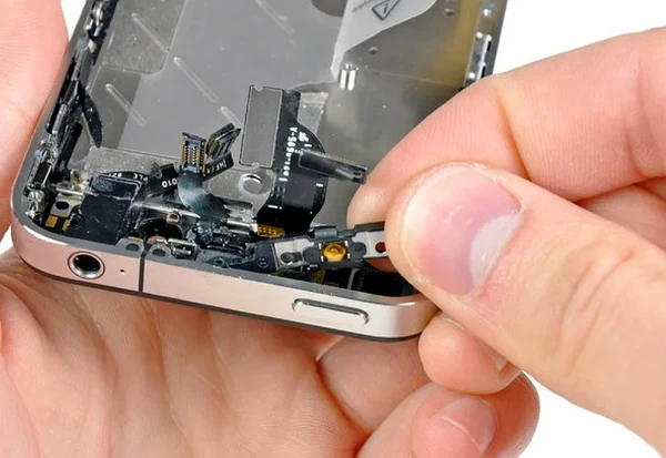 Ремонт кнопки включення (Power) iPhone 5