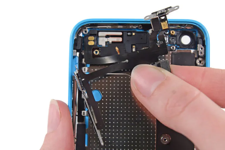 Ремонт кнопки включення (Power) iPhone 5c