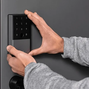 Умный замок Wi-Fi Aqara U100 с поддержкой Apple HomeKit/Google Home с клавиатурой и отпечатком пальца - Фото 5