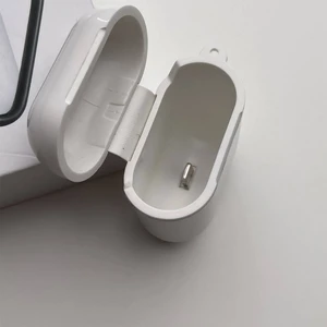 Чехол с беспроводной зарядкой iLoungeMax для Apple AirPods - Фото 10