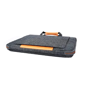 Влагозащитная сумка с подставкой WIWU Smart Stand Sleeve Black для MacBook Air 13" | Pro 13" - Фото 3
