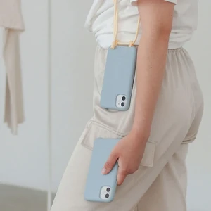 Еко-чохол з ремінцем Woodcessories Crossbody Case Pastel Blue для iPhone 13 - Фото 4
