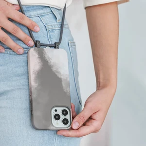Эко-чехол с ремешком Woodcessories Crossbody Change Case Batic Anthracite Grey для iPhone 13 Pro Max - Фото 5