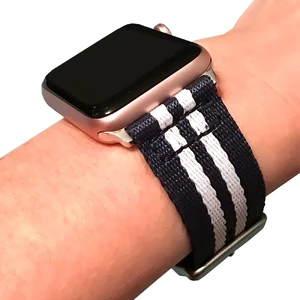 Нейлоновий ремінець X-Doria Field Band Blue | White для Apple Watch Ultra 49mm | 45mm | 44mm | 42mm - Фото 4