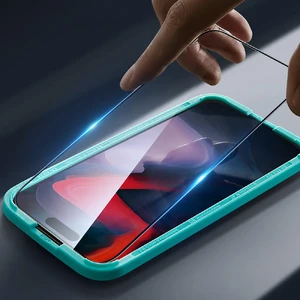 Захисне скло з рамкою для поклейки ESR Tempered-Glass 1-Pack для iPhone 15 Pro Max - Фото 7