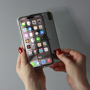 Защитное стекло антишпион с рамкой для поклейки Baseus Diamond Privacy для iPhone 15 Pro - Фото 5