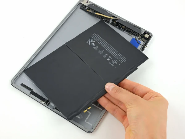 Заміна акумулятора iPad 3