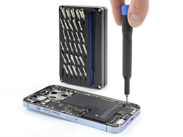 Заміна акумулятора iPhone 13 Pro Max (без помилки)