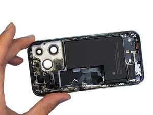 Заміна акумулятора iPhone 14 Pro Max (без помилки)