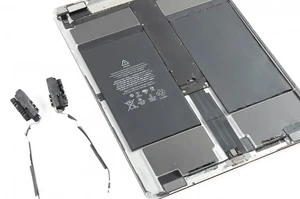 Замена антенны Wi-Fi на iPad Pro 11