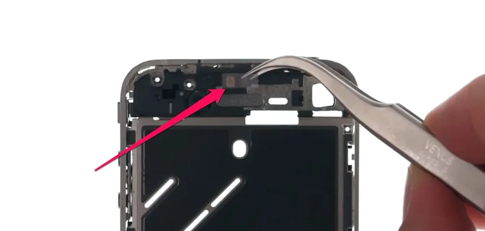 Заміна датчика приближення iPhone 13