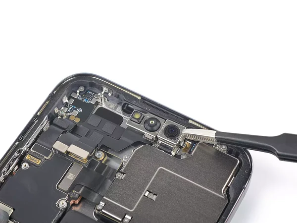 Замена датчика приближения iPhone 14 Pro Max