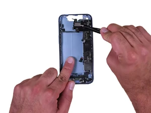 Замена датчика приближения iPhone 14