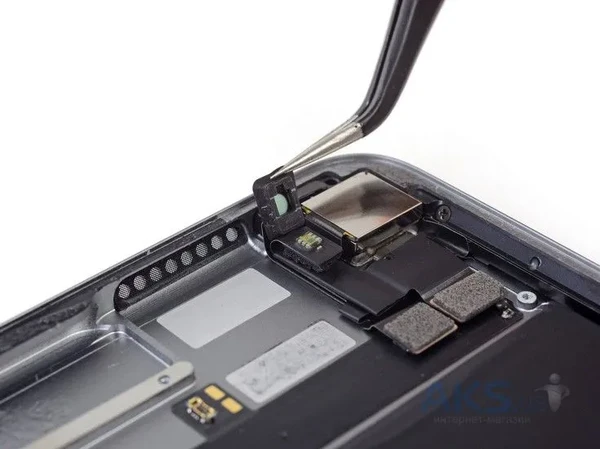 Заміна мікрофона iPad Pro 12.9" (2018)