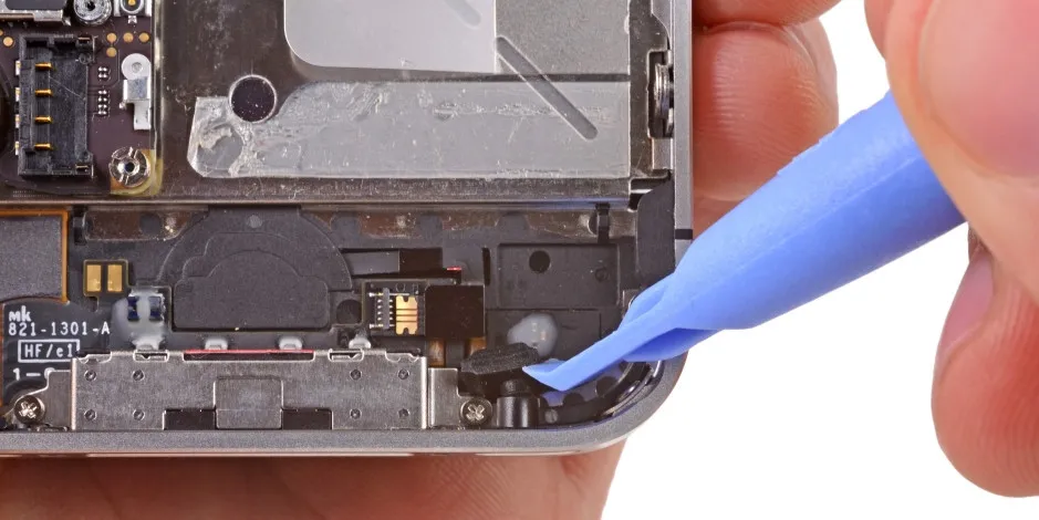 Заміна мікрофона iPhone 5