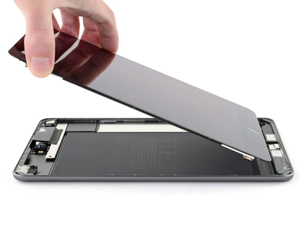 Заміна скла екрана iPad mini 5