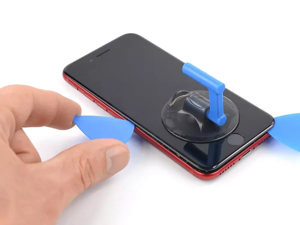 Замена стекла экрана iPhone SE 3 (2022)