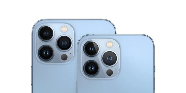 Заміна скла задньої камери iPhone 13 Pro Max
