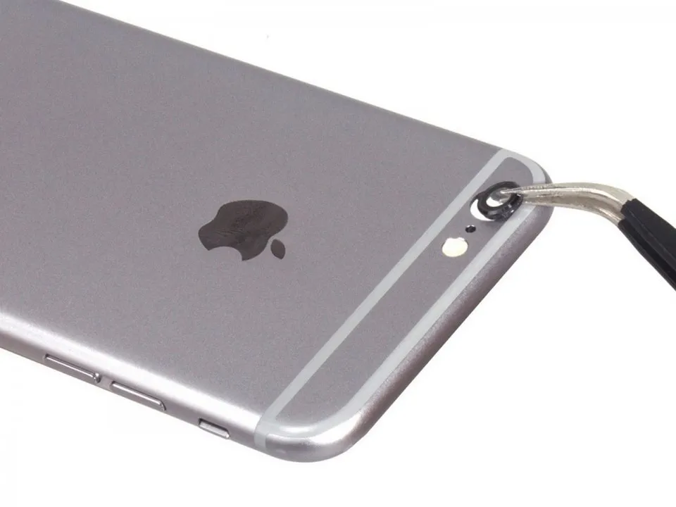 Заміна скла задньої камери iPhone 6 Plus