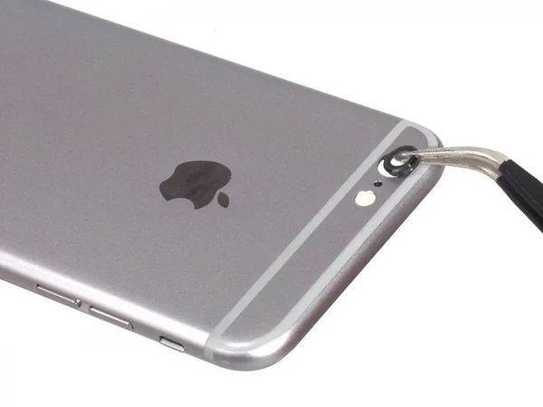 Заміна скла задньої камери iPhone 6 Plus