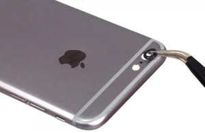 Замена стекла задней камеры iPhone 6s