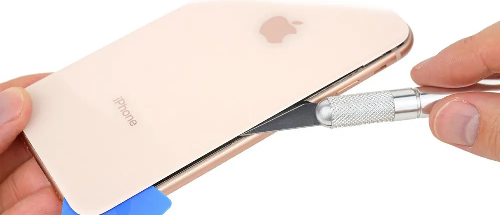 Замена заднего стекла (корпуса) iPhone 8