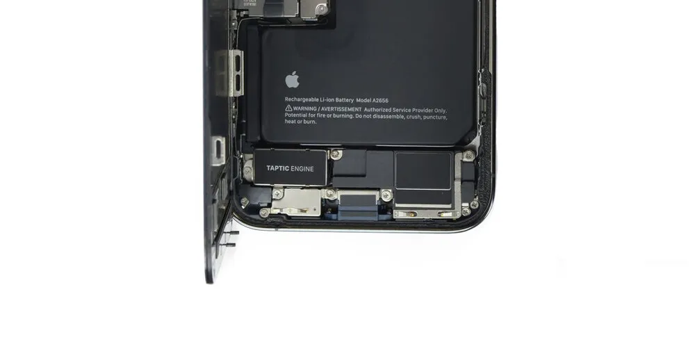 Заміна вібродзвінка iPhone 13 Pro Max