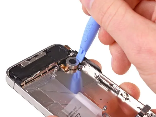 Заміна вібродзвоника iPhone 4 | 4S