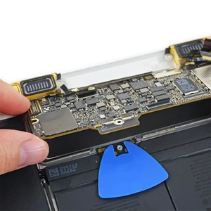 Заміна відеочипа (процесора) MacBook 12