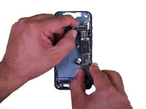 Заміна Wi-Fi антени iPhone 14 Pro Max
