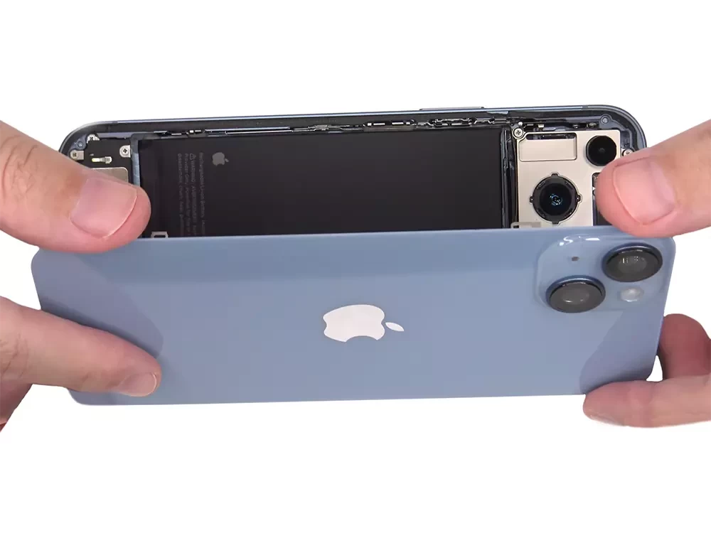 Заміна заднього скла на iPhone 14 Plus