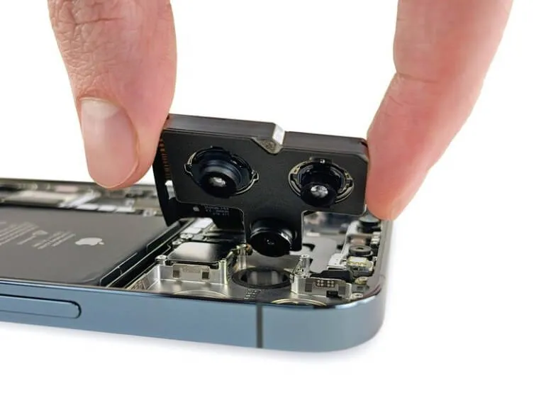 Заміна задньої камери iPhone 12 Pro Max