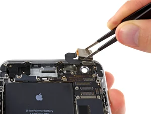 Замена задней камеры iPhone 5s