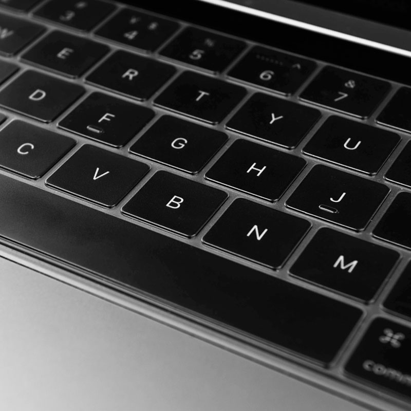 Защитная накладка (пленка) на клавиатуру iLoungeMax Keyboard Protective Cover дляMacBook Pro 13 (2020 | 2022) | Pro 16 (2019) US