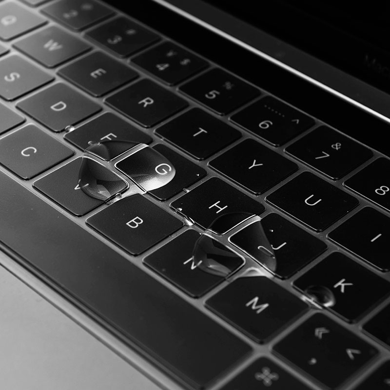 Защитная накладка (пленка) на клавиатуру iLoungeMax Keyboard Protective Cover для MacBook Pro 13 (2020 | 2022) | Pro 16 (2019) US