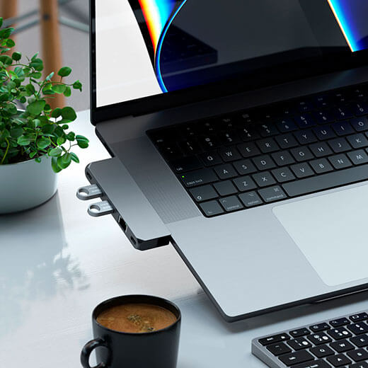 Новый хаб USB-C + USB-A Satechi Pro Hub Mini Space Gray для MacBook Pro (2021)
