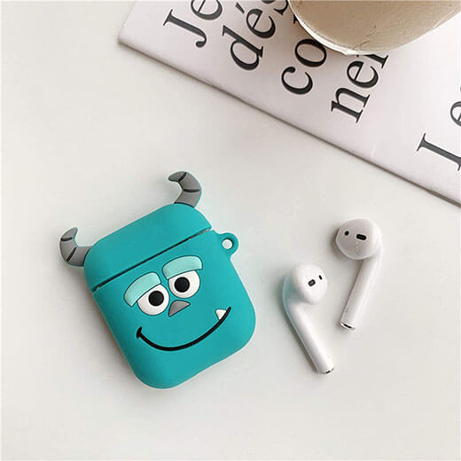 Мультяшный силиконовый чехол для AirPods с карабином iLoungeMax Sulley Голубой