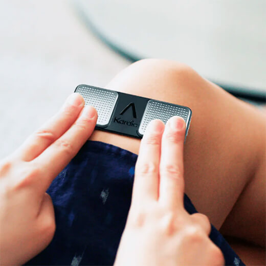 Комфортний портативний кардіограф AliveCor ECG Monitor