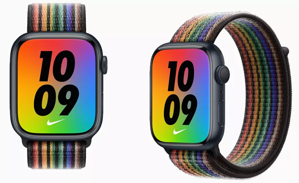 Ремешок Apple Black/Summit White Nike Sport Loop (MPHW3) для Apple Watch 41mm | 40mm | 38mm